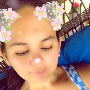 Meet your Posher, Ayanna